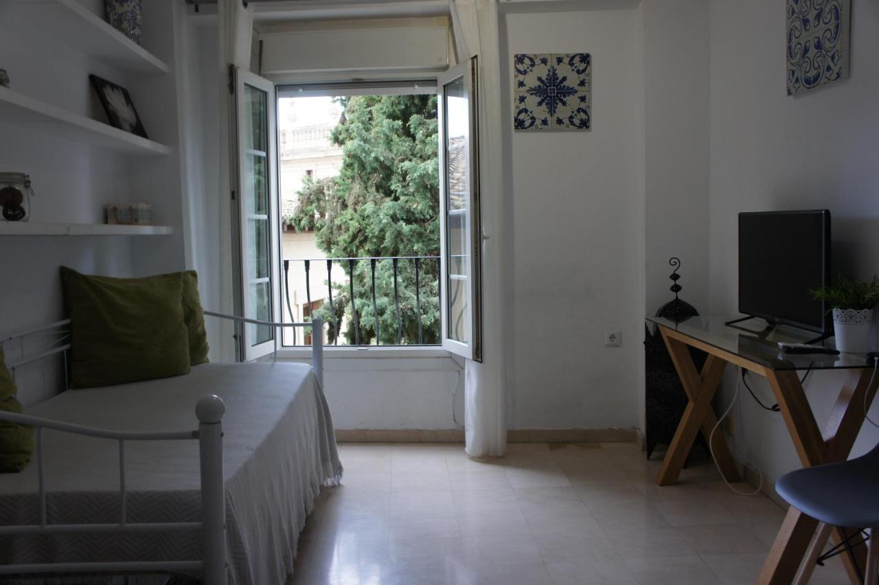 Apn Rio Darro Apartment Granada Luaran gambar